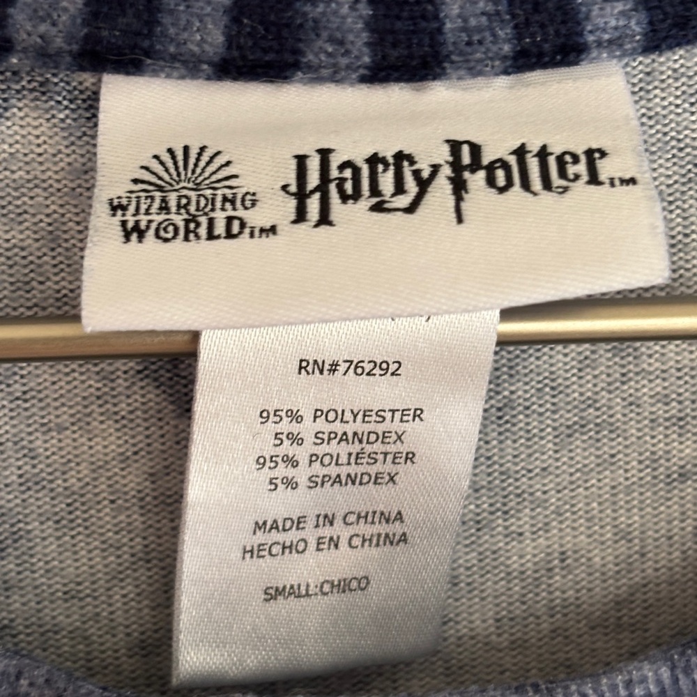 Harry Potter Loungewear Set, Long Sleeve Crewneck and Sweatpants, Adult Small - Picture 4 of 15